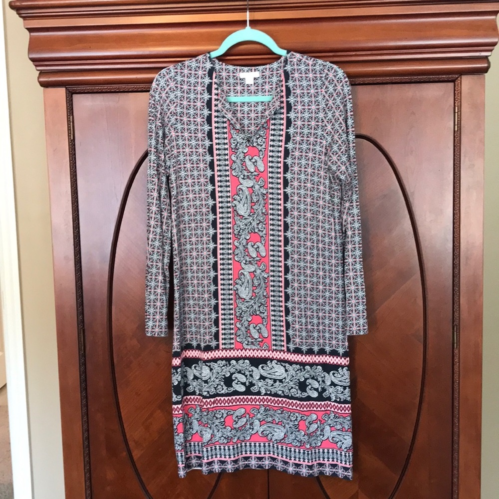 DON’T MISS OUT ON THIS DEAL! Navy and pink knit dress. Very soft